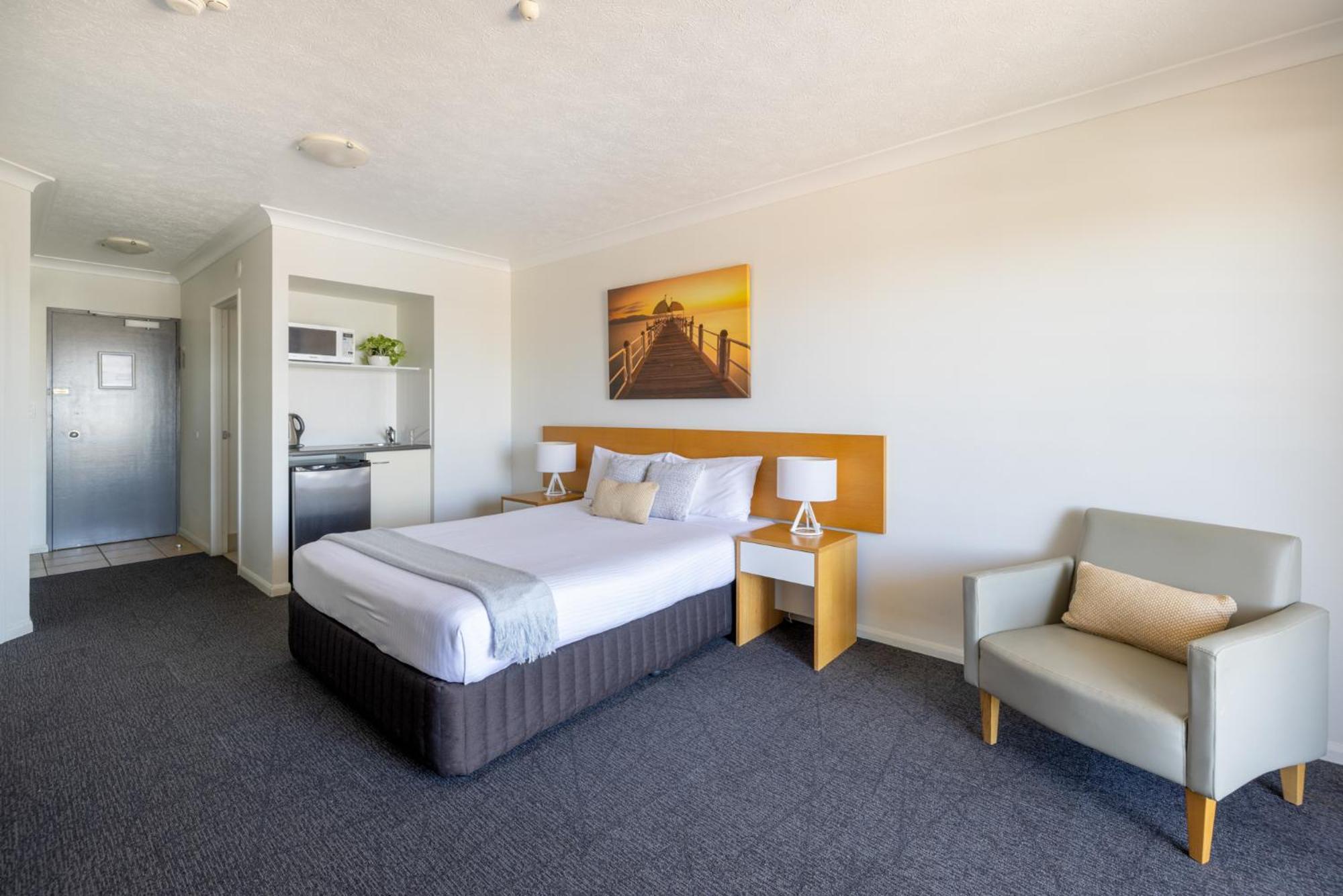 Aligned Corporate Residences Townsville Room photo